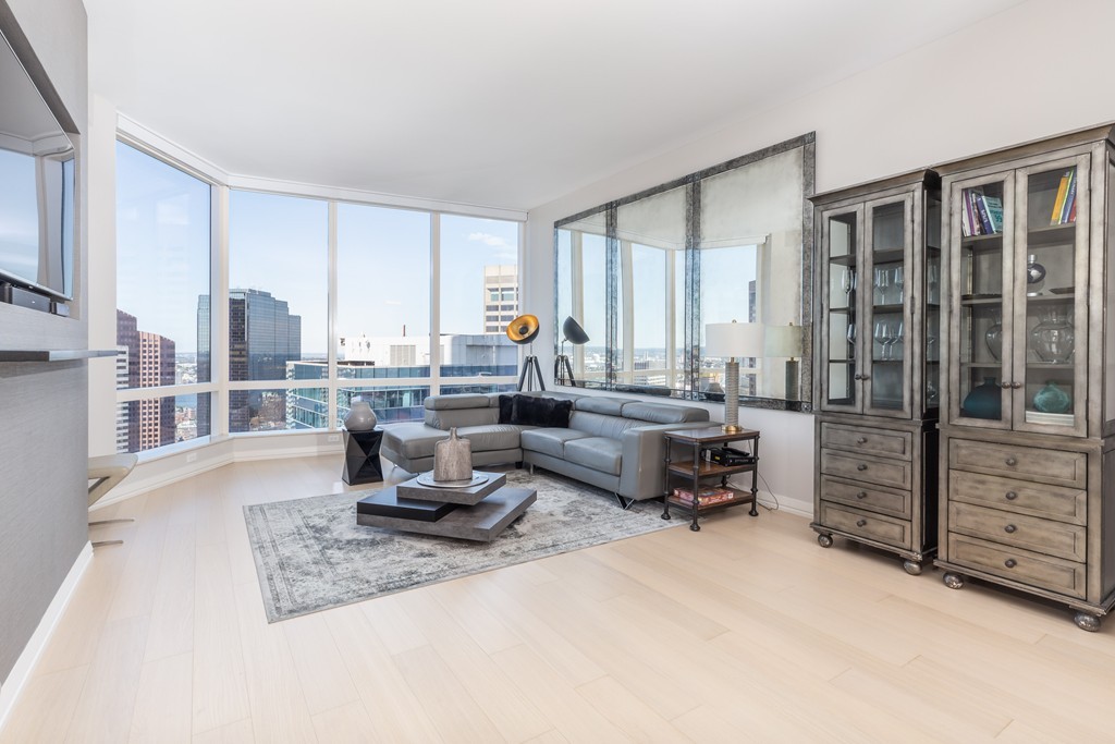 1 Franklin Street, Boston, Massachusetts 02110, 2 Bedrooms Bedrooms, 3 Rooms Rooms,2 BathroomsBathrooms,Residential Rental,For Lease,Franklin Street,72785337