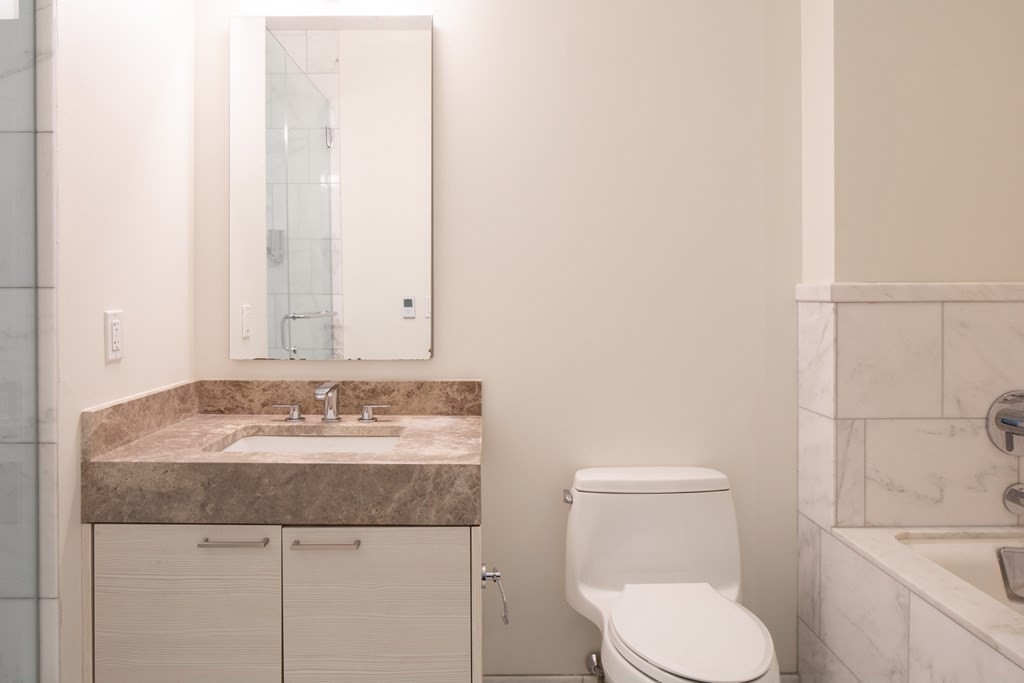 1 Franklin Street, Boston, Massachusetts 02110, 1 Bedroom Bedrooms, 3 Rooms Rooms,1 BathroomBathrooms,Condominium/co-op,For Sale,Franklin Street,72956387