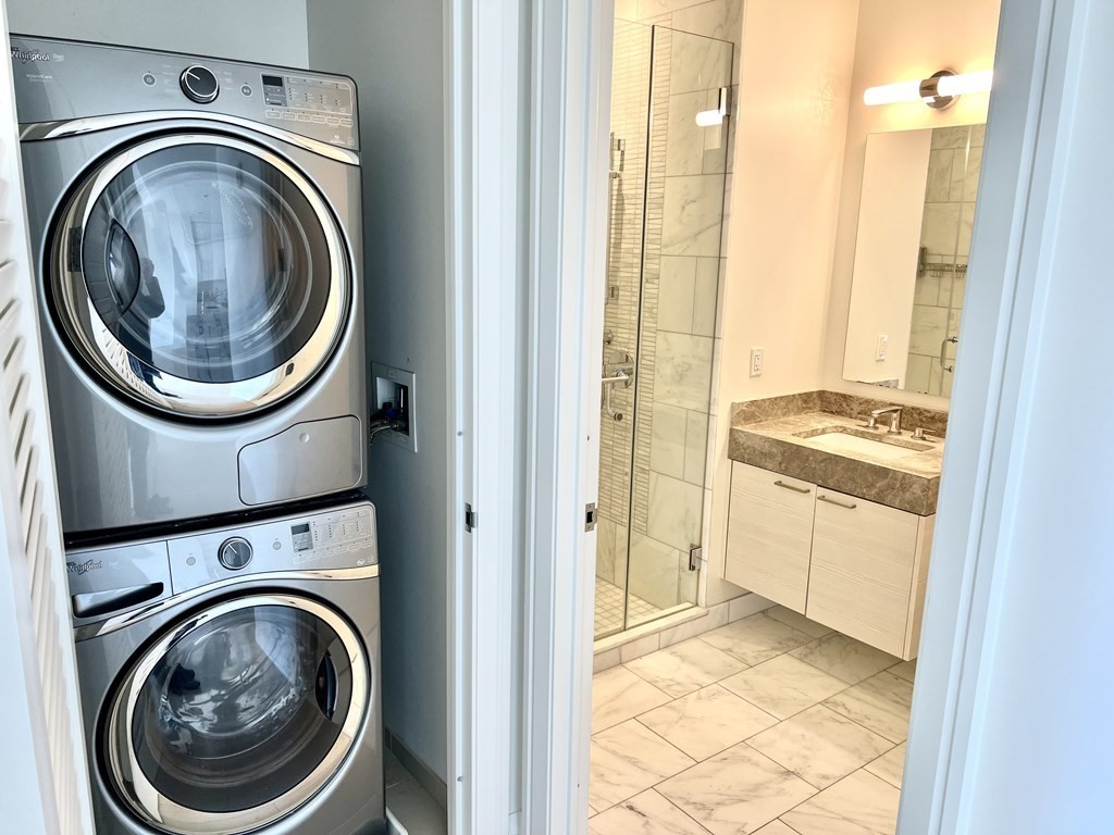 1 Franklin Street, Boston, Massachusetts 02110, 1 Bedroom Bedrooms, 3 Rooms Rooms,1 BathroomBathrooms,Condominium/co-op,For Sale,Franklin Street,72956387