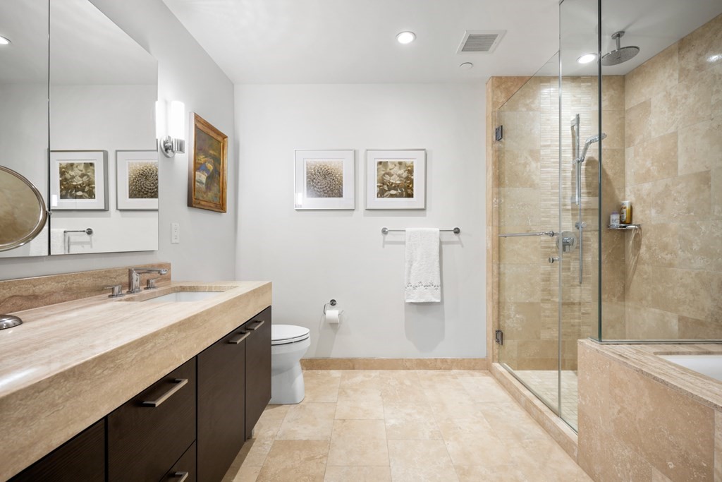 1 Franklin Street, Boston, Massachusetts 02110, 2 Bedrooms Bedrooms, 5 Rooms Rooms,2 BathroomsBathrooms,Condominium/co-op,For Sale,Franklin Street,72962032