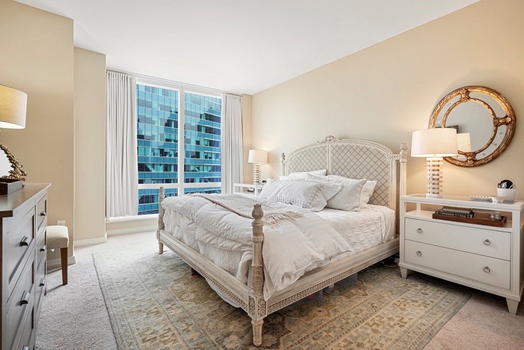 1 Franklin Street, Boston, Massachusetts 02110, 2 Bedrooms Bedrooms, 5 Rooms Rooms,2 BathroomsBathrooms,Condominium/co-op,For Sale,Franklin Street,72962032