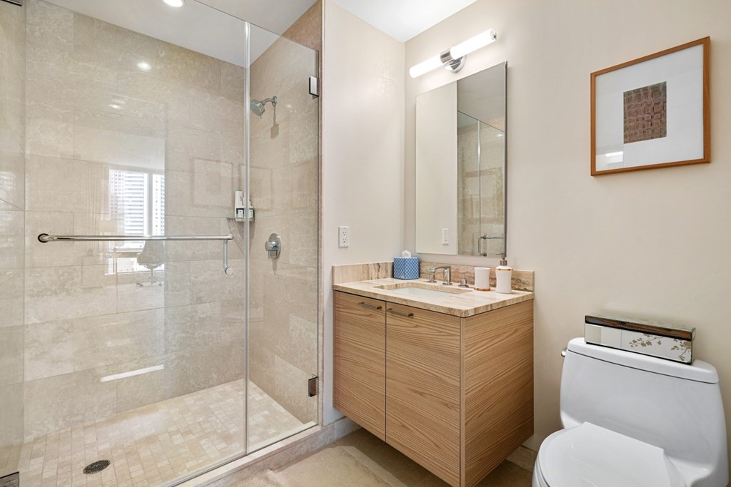 1 Franklin Street, Boston, Massachusetts 02110, 2 Bedrooms Bedrooms, 5 Rooms Rooms,2 BathroomsBathrooms,Condominium/co-op,For Sale,Franklin Street,72962032