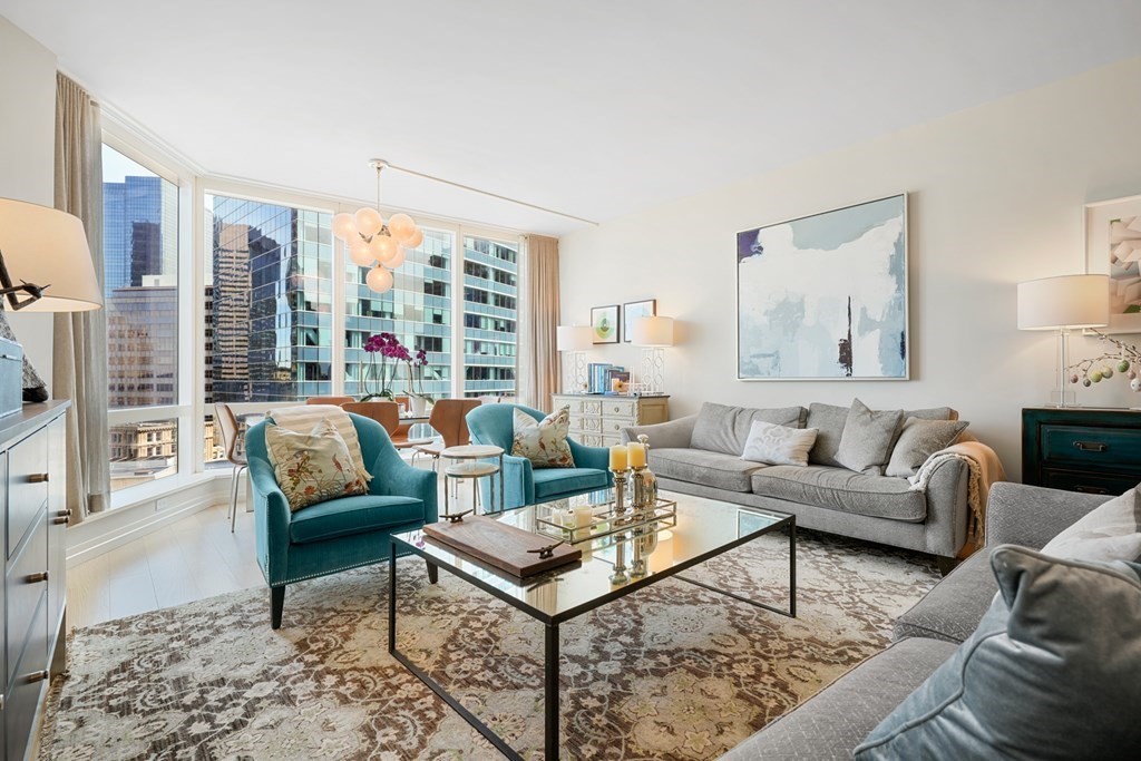 1 Franklin Street, Boston, Massachusetts 02110, 2 Bedrooms Bedrooms, 5 Rooms Rooms,2 BathroomsBathrooms,Condominium/co-op,For Sale,Franklin Street,72962032