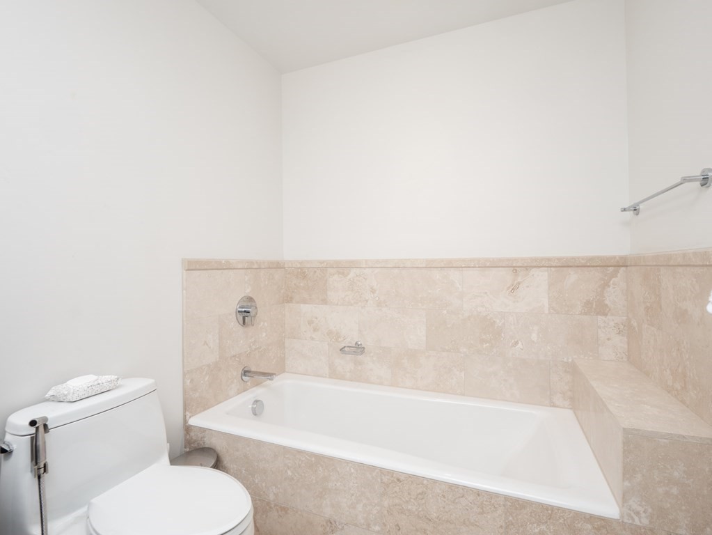 1 Franklin Street, Boston, Massachusetts 02110, 1 Bedroom Bedrooms, 3 Rooms Rooms,1 BathroomBathrooms,Condominium/co-op,For Sale,Franklin Street,72983397