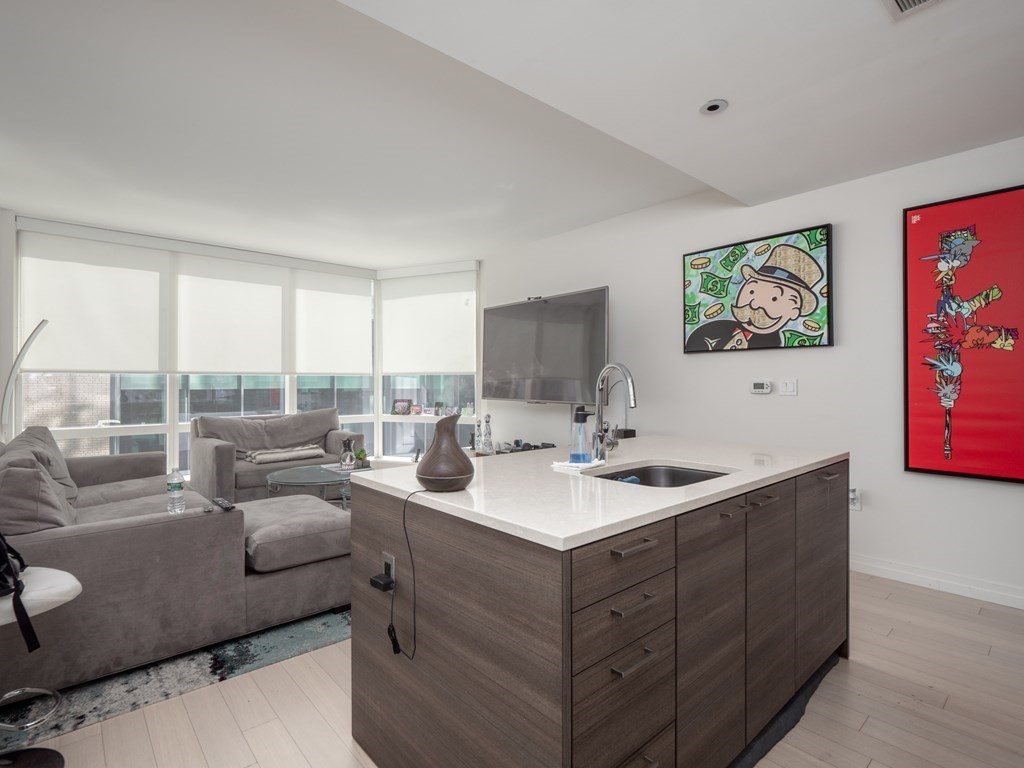 1 Franklin Street, Boston, Massachusetts 02110, 1 Bedroom Bedrooms, 3 Rooms Rooms,1 BathroomBathrooms,Condominium/co-op,For Sale,Franklin Street,72983397