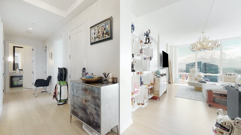 1 Franklin St, Boston, Massachusetts 02110, 3 Bedrooms Bedrooms, 5 Rooms Rooms,3 BathroomsBathrooms,Condominium/co-op,For Sale,Franklin St,73012270