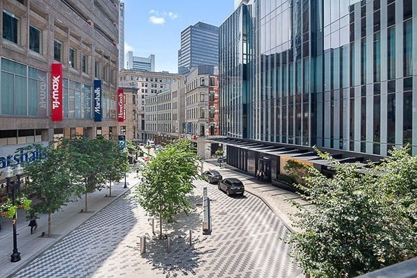 1 Franklin St, Boston, Massachusetts 02110, 2 Bedrooms Bedrooms, 4 Rooms Rooms,2 BathroomsBathrooms,Residential Rental,For Lease,Franklin St,73016472
