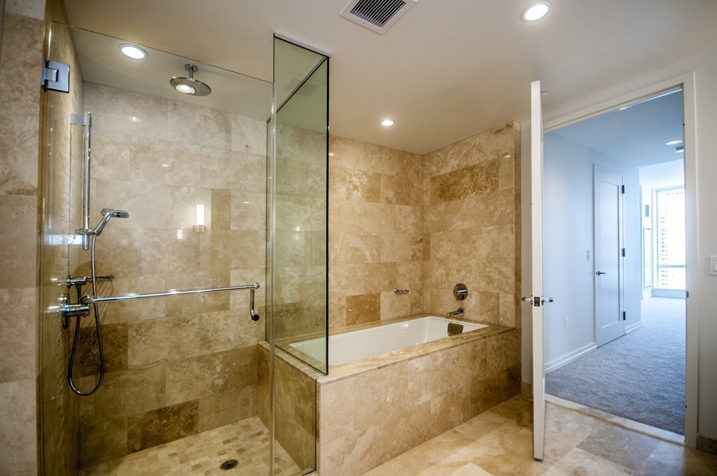1 Franklin St., Boston, Massachusetts 02118, 2 Bedrooms Bedrooms, 6 Rooms Rooms,2 BathroomsBathrooms,Residential Rental,For Lease,Franklin St.,73019074
