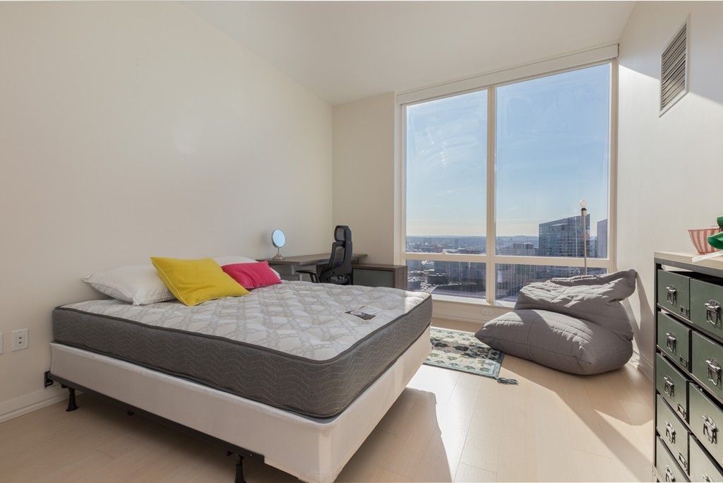 1 Franklin Street, Boston, Massachusetts 02110, 2 Bedrooms Bedrooms, 4 Rooms Rooms,2 BathroomsBathrooms,Residential Rental,For Lease,Franklin Street,73020670