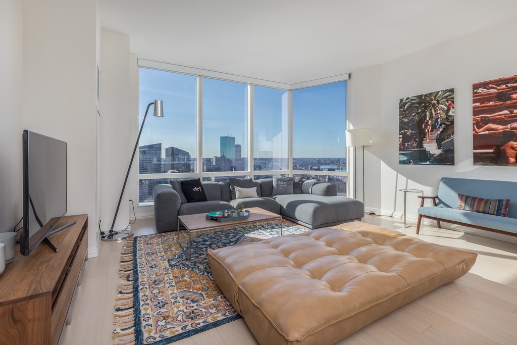 1 Franklin Street, Boston, Massachusetts 02110, 2 Bedrooms Bedrooms, 4 Rooms Rooms,2 BathroomsBathrooms,Residential Rental,For Lease,Franklin Street,73020670