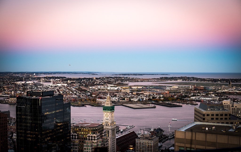 1 Franklin St, Boston, Massachusetts 02110, 2 Bedrooms Bedrooms, 5 Rooms Rooms,2 BathroomsBathrooms,Residential Rental,For Lease,Franklin St,73021225