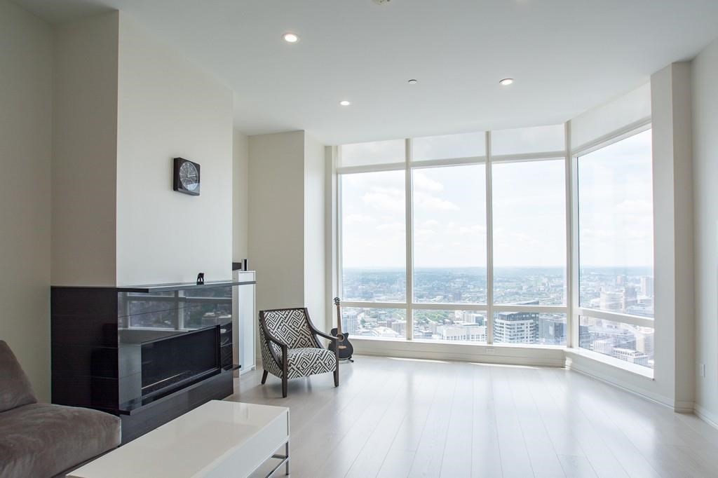 1 Franklin St, Boston, Massachusetts 02110, 2 Bedrooms Bedrooms, 5 Rooms Rooms,2 BathroomsBathrooms,Residential Rental,For Lease,Franklin St,73021225