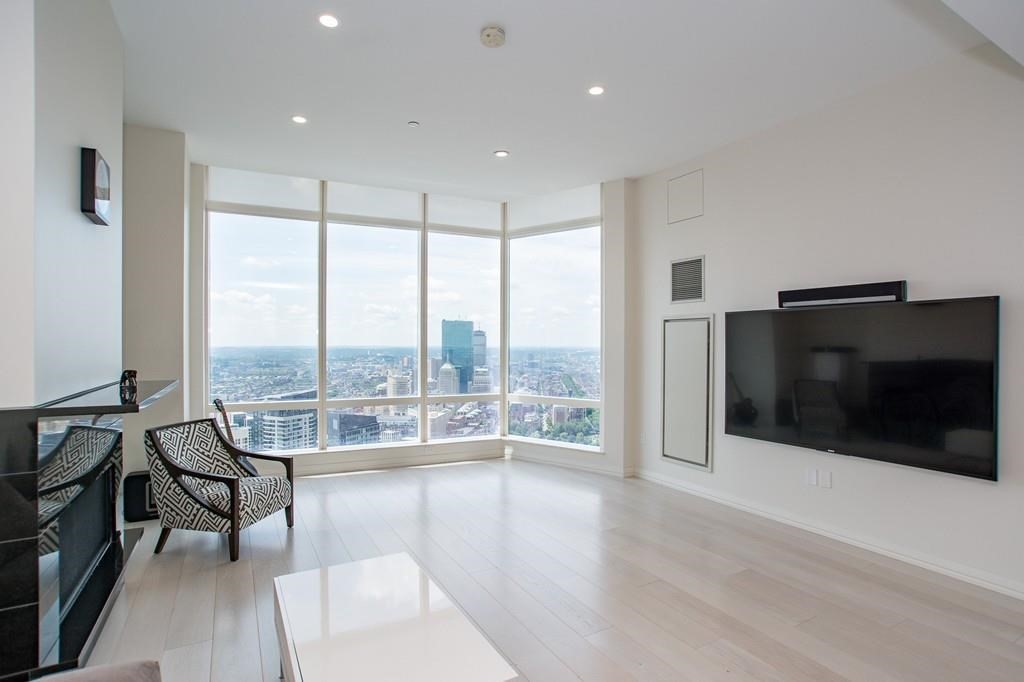 1 Franklin St, Boston, Massachusetts 02110, 2 Bedrooms Bedrooms, 5 Rooms Rooms,2 BathroomsBathrooms,Residential Rental,For Lease,Franklin St,73021225