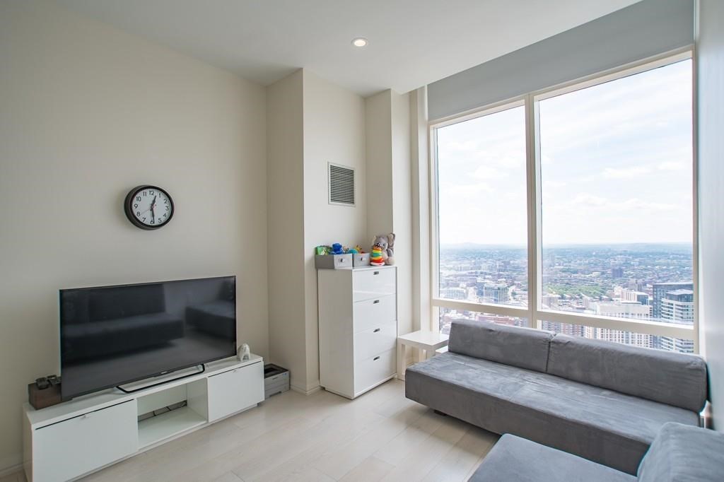 1 Franklin St, Boston, Massachusetts 02110, 2 Bedrooms Bedrooms, 5 Rooms Rooms,2 BathroomsBathrooms,Residential Rental,For Lease,Franklin St,73021225