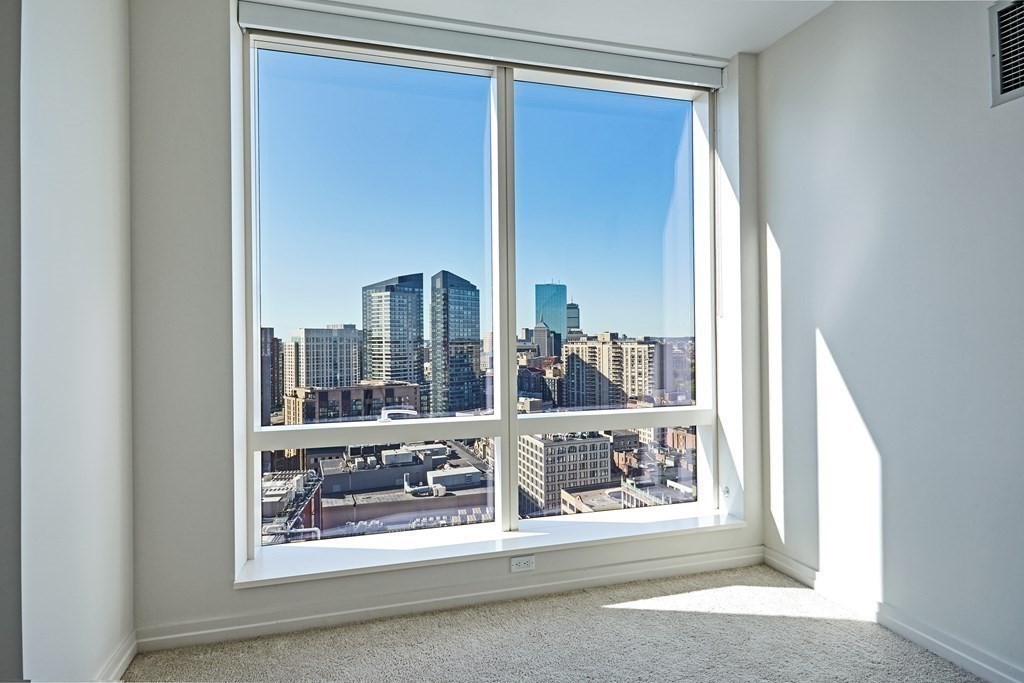 1 Franklin St, Boston, Massachusetts 02110, 2 Bedrooms Bedrooms, 5 Rooms Rooms,2 BathroomsBathrooms,Condominium/co-op,For Sale,Franklin St,73030036