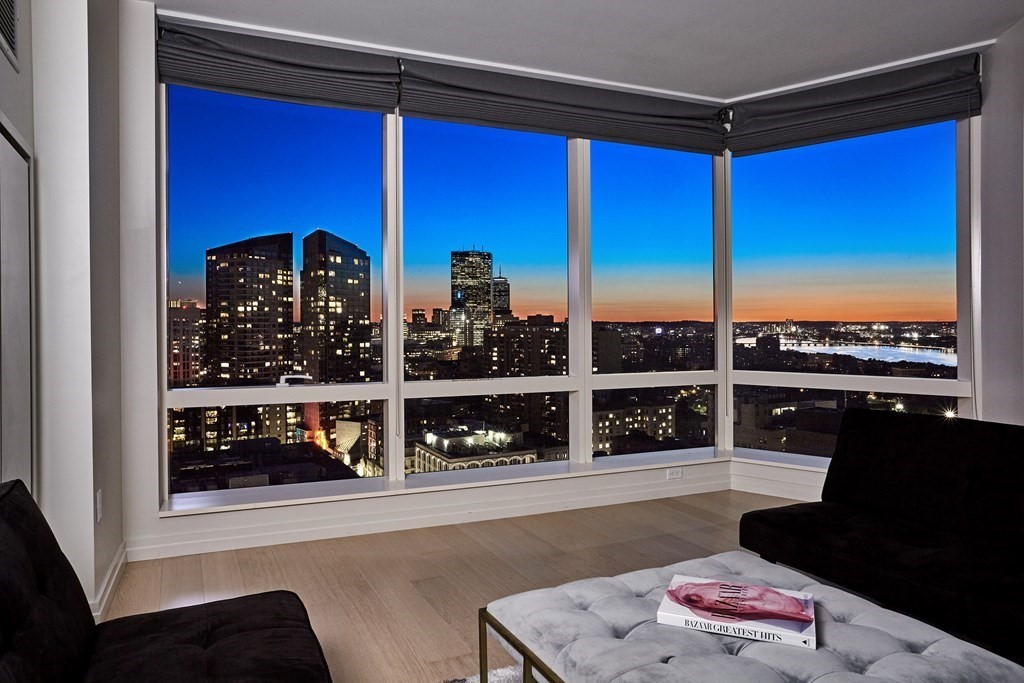 1 Franklin St, Boston, Massachusetts 02110, 2 Bedrooms Bedrooms, 5 Rooms Rooms,2 BathroomsBathrooms,Condominium/co-op,For Sale,Franklin St,73030036