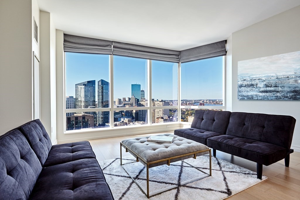1 Franklin St, Boston, Massachusetts 02110, 2 Bedrooms Bedrooms, 5 Rooms Rooms,2 BathroomsBathrooms,Condominium/co-op,For Sale,Franklin St,73030036