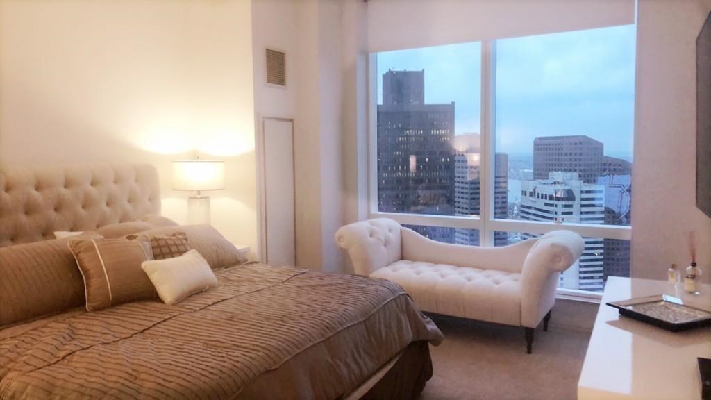 1 Franklin St, Boston, Massachusetts 02110, 3 Bedrooms Bedrooms, 5 Rooms Rooms,3 BathroomsBathrooms,Residential Rental,For Lease,Franklin St,73031954