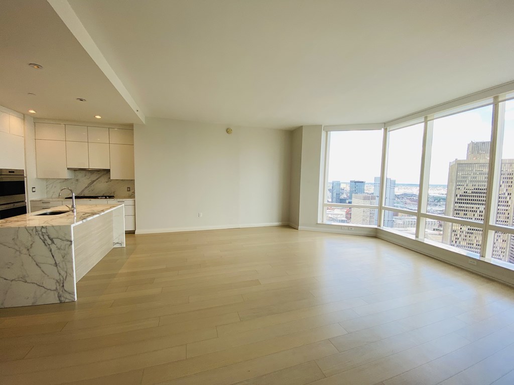 1 Franklin St, Boston, Massachusetts 02110, 3 Bedrooms Bedrooms, 5 Rooms Rooms,3 BathroomsBathrooms,Residential Rental,For Lease,Franklin St,73031954