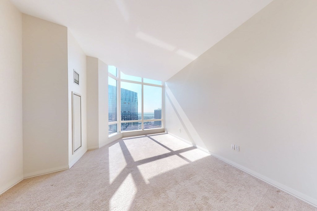 1 Franklin St, Boston, Massachusetts 02110, 3 Bedrooms Bedrooms, 5 Rooms Rooms,3 BathroomsBathrooms,Residential Rental,For Lease,Franklin St,73032673