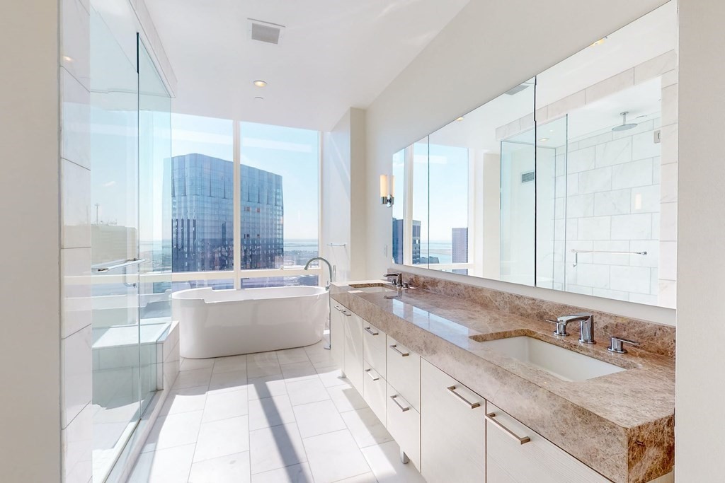 1 Franklin St, Boston, Massachusetts 02110, 3 Bedrooms Bedrooms, 5 Rooms Rooms,3 BathroomsBathrooms,Residential Rental,For Lease,Franklin St,73032673