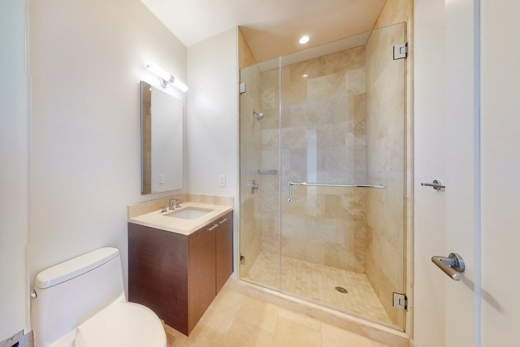 1 Franklin St, Boston, Massachusetts 02110, 3 Bedrooms Bedrooms, 5 Rooms Rooms,3 BathroomsBathrooms,Residential Rental,For Lease,Franklin St,73032673