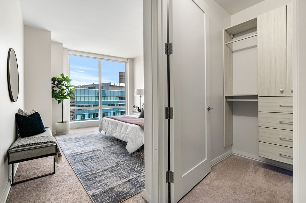 1 Franklin Street, Boston, Massachusetts 02110, 2 Bedrooms Bedrooms, 5 Rooms Rooms,2 BathroomsBathrooms,Condominium/co-op,For Sale,Franklin Street,73043719
