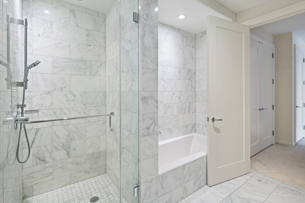 1 Franklin, Boston, Massachusetts 02110, 3 Bedrooms Bedrooms, 5 Rooms Rooms,3 BathroomsBathrooms,Residential Rental,For Lease,Franklin,73045239