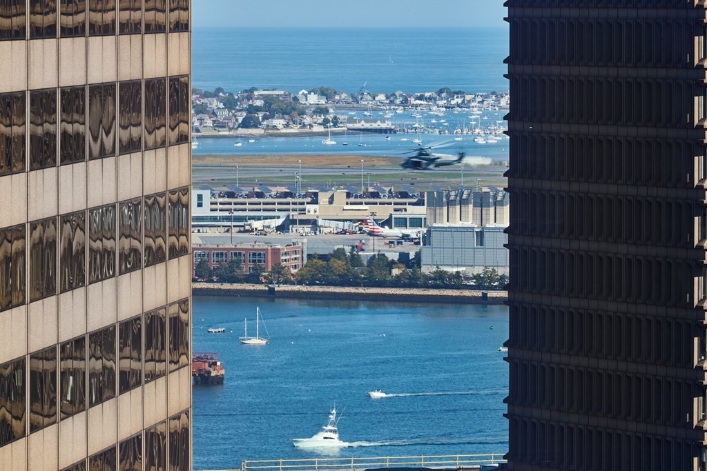 1 Franklin St, Boston, Massachusetts 02110, 2 Bedrooms Bedrooms, 4 Rooms Rooms,2 BathroomsBathrooms,Condominium/co-op,For Sale,Franklin St,73046819