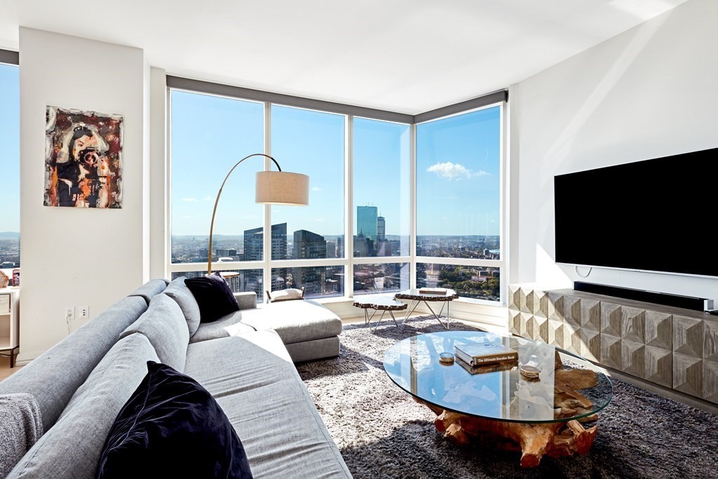 1 Franklin St, Boston, Massachusetts 02110, 2 Bedrooms Bedrooms, 4 Rooms Rooms,2 BathroomsBathrooms,Condominium/co-op,For Sale,Franklin St,73046819