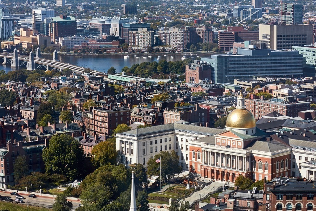 1 Franklin St, Boston, Massachusetts 02110, 2 Bedrooms Bedrooms, 4 Rooms Rooms,2 BathroomsBathrooms,Condominium/co-op,For Sale,Franklin St,73046819