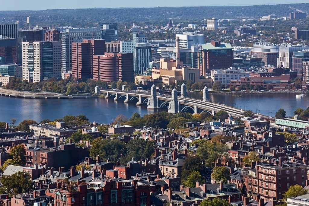 1 Franklin St, Boston, Massachusetts 02110, 2 Bedrooms Bedrooms, 4 Rooms Rooms,2 BathroomsBathrooms,Condominium/co-op,For Sale,Franklin St,73046819