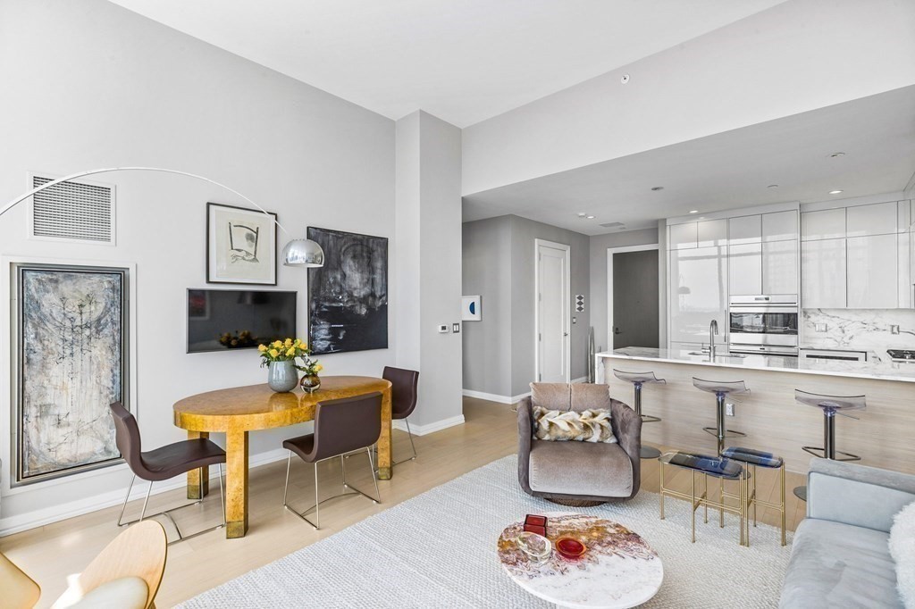 1 Franklin St, Boston, Massachusetts 02110, 1 Bedroom Bedrooms, 3 Rooms Rooms,1 BathroomBathrooms,Condominium/co-op,For Sale,Franklin St,73046968