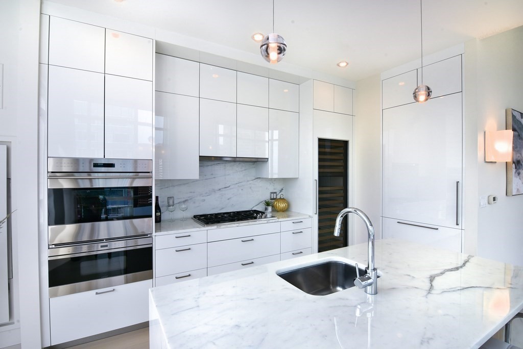 1 Franklin St, Boston, Massachusetts 02110, 2 Bedrooms Bedrooms, 4 Rooms Rooms,2 BathroomsBathrooms,Condominium/co-op,For Sale,Franklin St,73053330