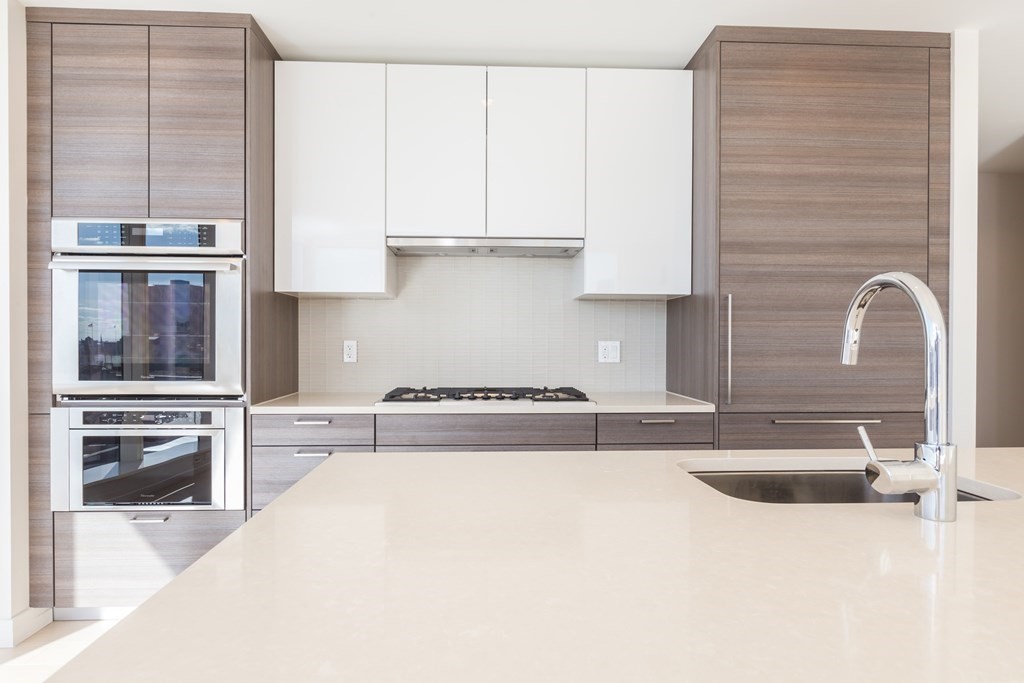 1 Franklin Street, Boston, Massachusetts 02110, 2 Bedrooms Bedrooms, 4 Rooms Rooms,2 BathroomsBathrooms,Residential Rental,For Lease,Franklin Street,73064563
