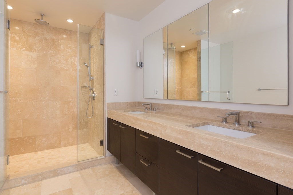 1 Franklin Street, Boston, Massachusetts 02110, 2 Bedrooms Bedrooms, 4 Rooms Rooms,2 BathroomsBathrooms,Residential Rental,For Lease,Franklin Street,73064563