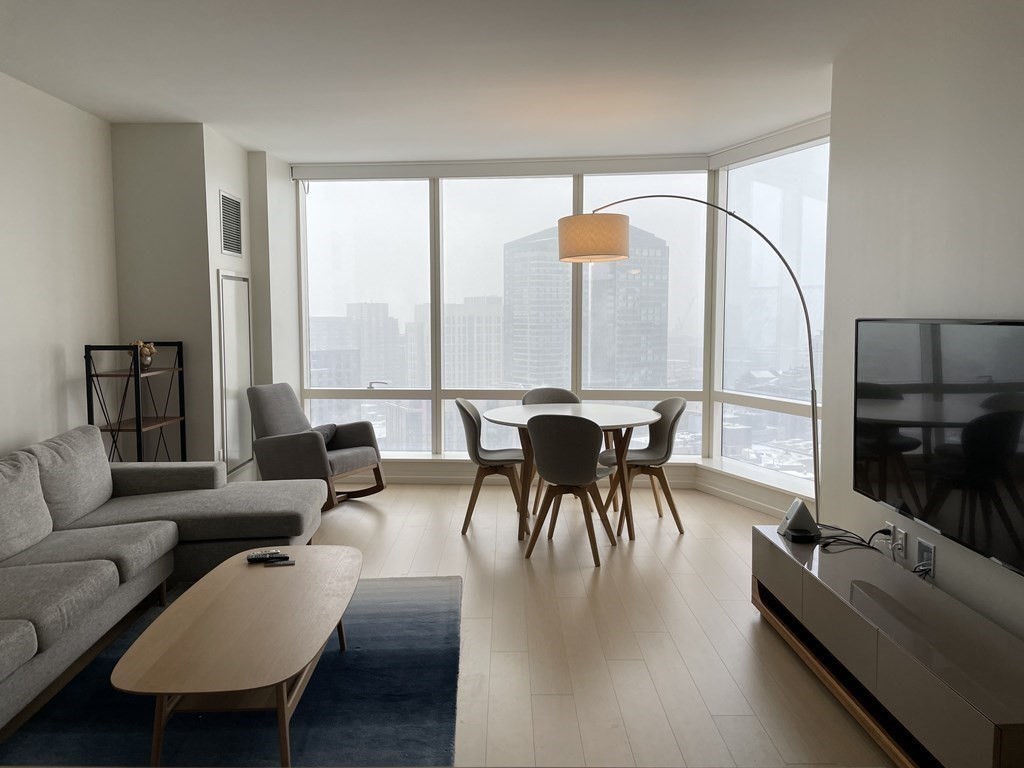 1 Franklin Street, Boston, Massachusetts 02110, 2 Bedrooms Bedrooms, 5 Rooms Rooms,2 BathroomsBathrooms,Residential Rental,For Lease,Franklin Street,73065978