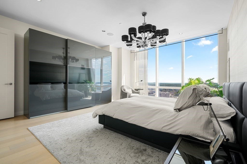 1 Franklin Street, Boston, Massachusetts 02110, 3 Bedrooms Bedrooms, 5 Rooms Rooms,3 BathroomsBathrooms,Condominium/co-op,For Sale,Franklin Street,73072906