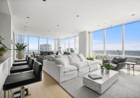 1 Franklin Street, Boston, Massachusetts 02110, 3 Bedrooms Bedrooms, 5 Rooms Rooms,3 BathroomsBathrooms,Condominium/co-op,For Sale,Franklin Street,73072906