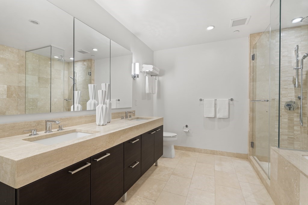 1 Franklin St, Boston, Massachusetts 02110, 2 Bedrooms Bedrooms, 4 Rooms Rooms,2 BathroomsBathrooms,Condominium/co-op,For Sale,Franklin St,73075517