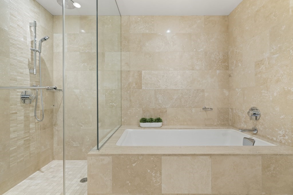 1 Franklin St, Boston, Massachusetts 02110, 2 Bedrooms Bedrooms, 4 Rooms Rooms,2 BathroomsBathrooms,Condominium/co-op,For Sale,Franklin St,73075517