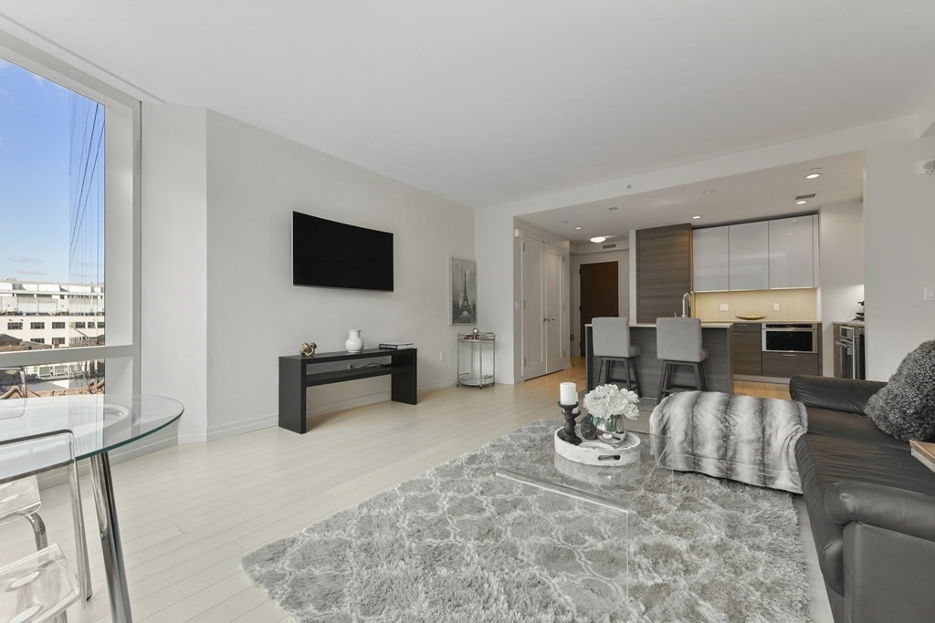 1 Franklin, Boston, Massachusetts 02110, 1 Bedroom Bedrooms, 4 Rooms Rooms,1 BathroomBathrooms,Condominium/co-op,For Sale,Franklin,73076324