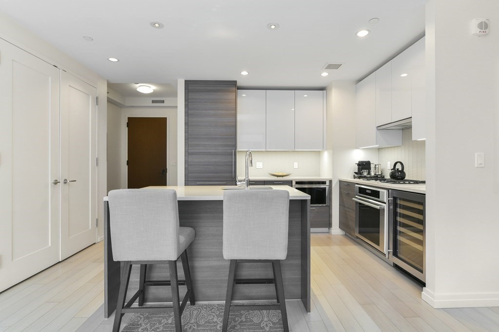 1 Franklin, Boston, Massachusetts 02110, 1 Bedroom Bedrooms, 4 Rooms Rooms,1 BathroomBathrooms,Condominium/co-op,For Sale,Franklin,73076324
