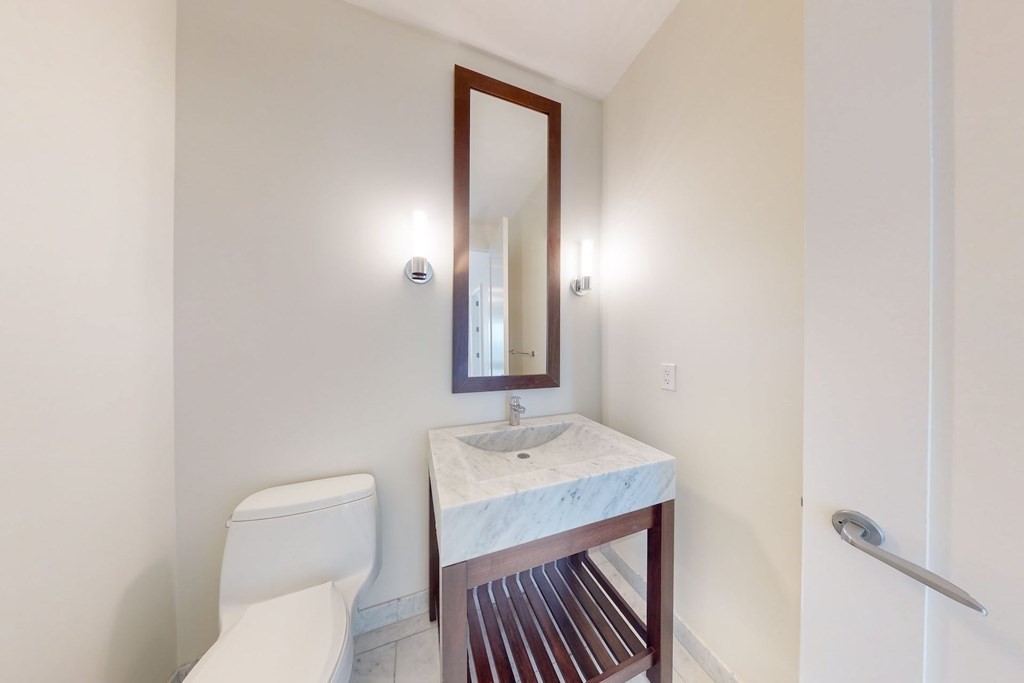 1 Franklin Street, Boston, Massachusetts 02110, 3 Bedrooms Bedrooms, 5 Rooms Rooms,3 BathroomsBathrooms,Condominium/co-op,For Sale,Franklin Street,73076396