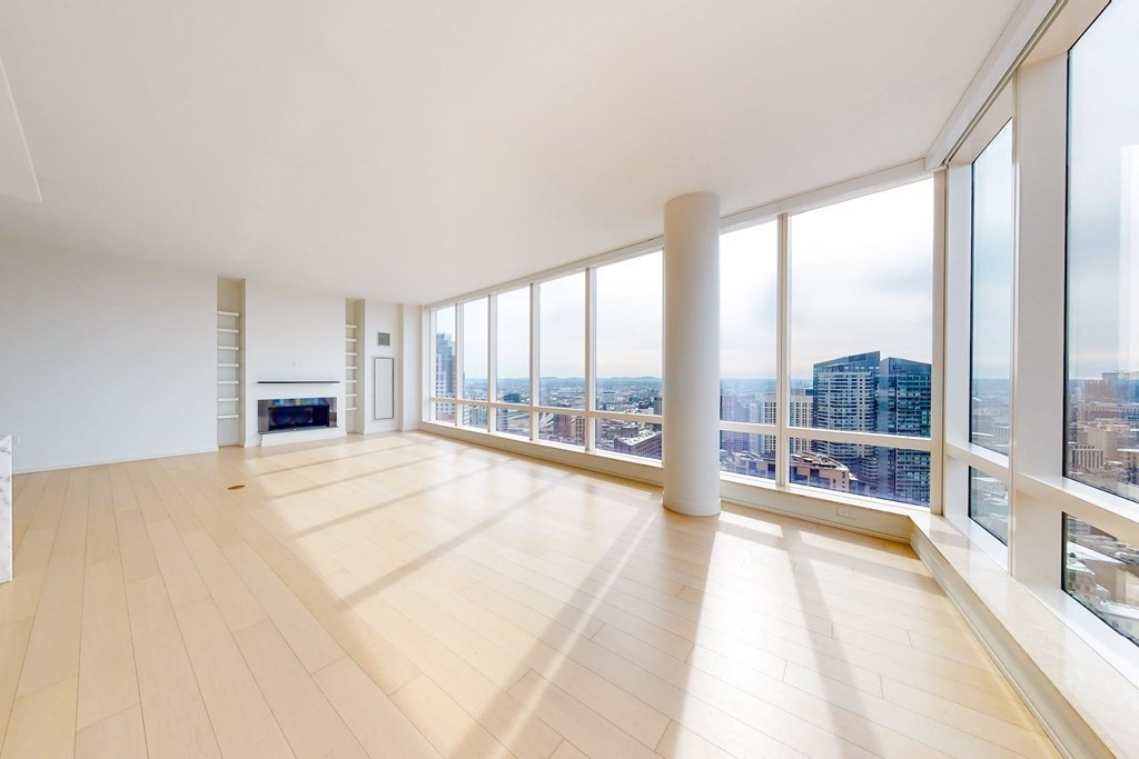 1 Franklin Street, Boston, Massachusetts 02110, 3 Bedrooms Bedrooms, 5 Rooms Rooms,3 BathroomsBathrooms,Condominium/co-op,For Sale,Franklin Street,73076396