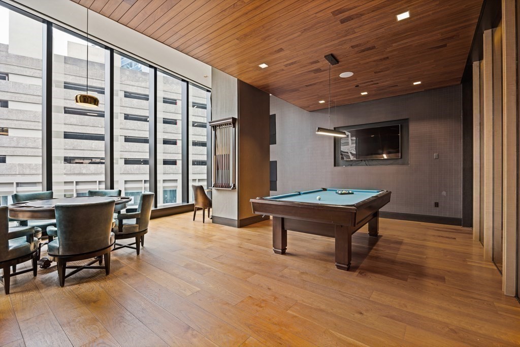 1 Franklin St, Boston, Massachusetts 02110, 3 Bedrooms Bedrooms, 6 Rooms Rooms,3 BathroomsBathrooms,Condominium/co-op,For Sale,Franklin St,73079928