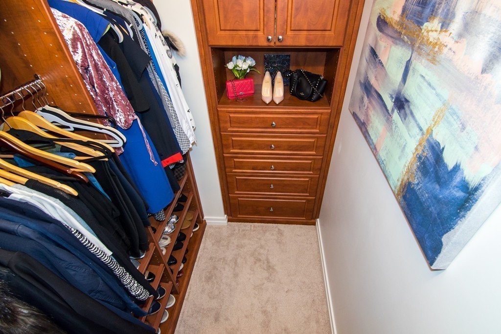 1 Franklin Street, Boston, Massachusetts 02110, 2 Bedrooms Bedrooms, 5 Rooms Rooms,2 BathroomsBathrooms,Residential Rental,For Lease,Franklin Street,73081045