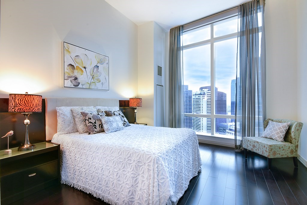1 Franklin St, Boston, Massachusetts 02110, 2 Bedrooms Bedrooms, 4 Rooms Rooms,2 BathroomsBathrooms,Residential Rental,For Lease,Franklin St,73081731