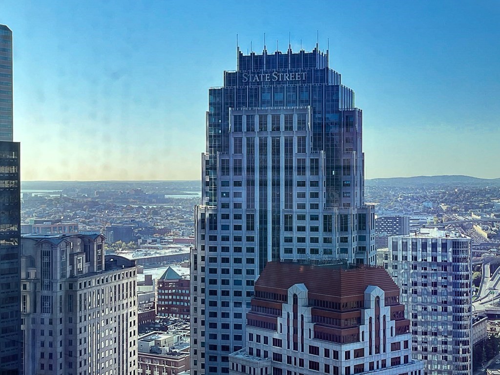 1 Franklin St, Boston, Massachusetts 02110, 2 Bedrooms Bedrooms, 4 Rooms Rooms,2 BathroomsBathrooms,Residential Rental,For Lease,Franklin St,73081731