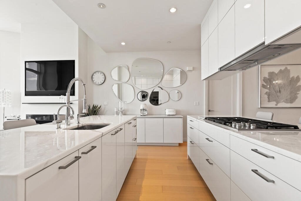 1 Franklin St, Boston, Massachusetts 02110, 2 Bedrooms Bedrooms, 4 Rooms Rooms,2 BathroomsBathrooms,Condominium/co-op,For Sale,Franklin St,73084117